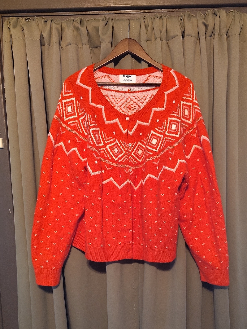 Old Navy Red and White Fair Isle V-Neck Sweater